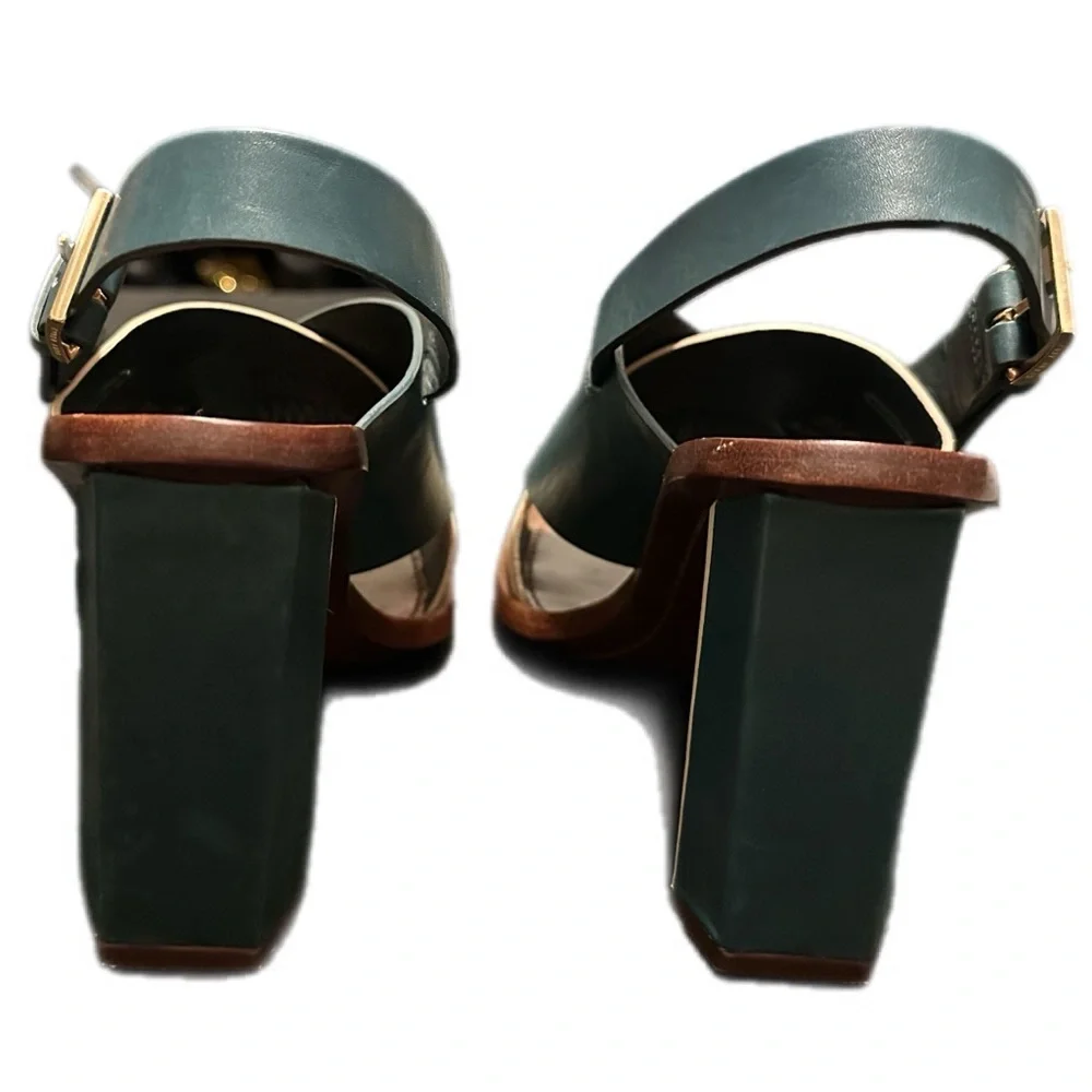 Tory Burch Green and Ivory‎ Size 7.5 Bleecker Shoes